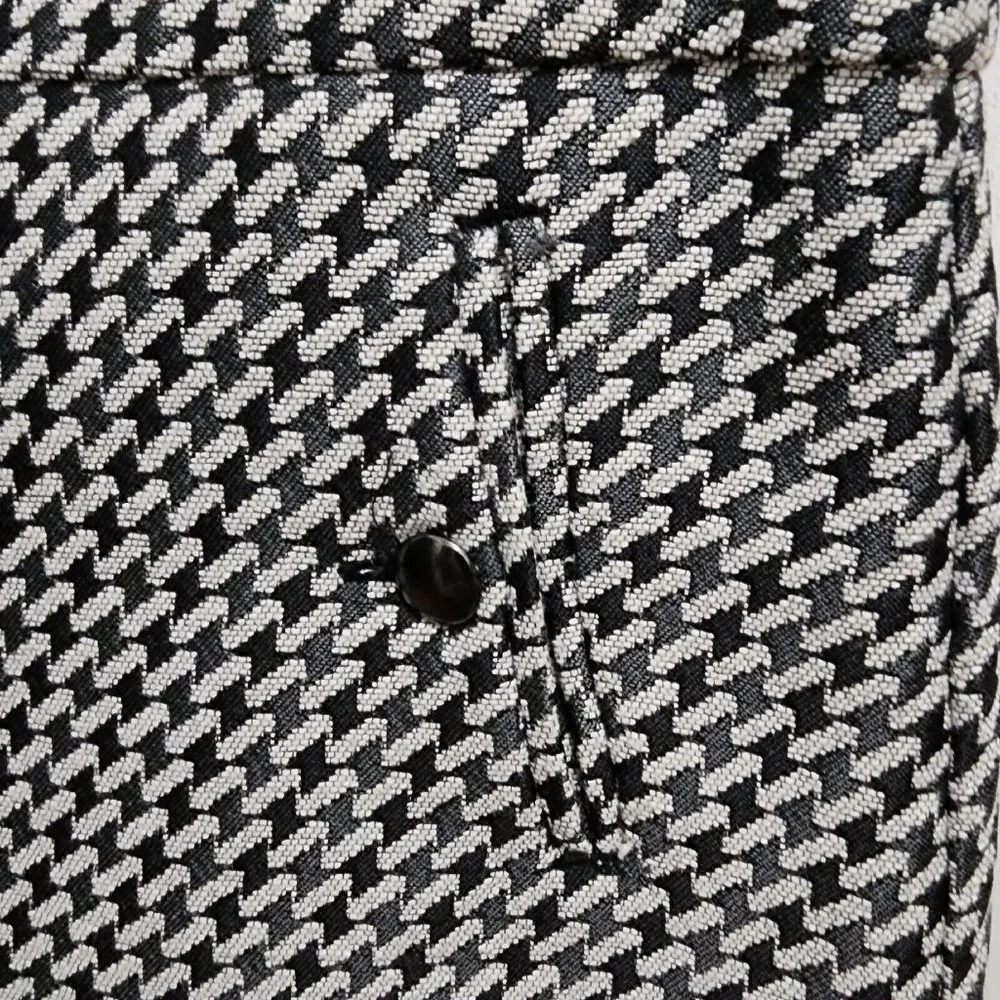 Loft Wlmen's A Line Mini Skirt Black White Tweed Houndstooth Casual Knit Size 6‎